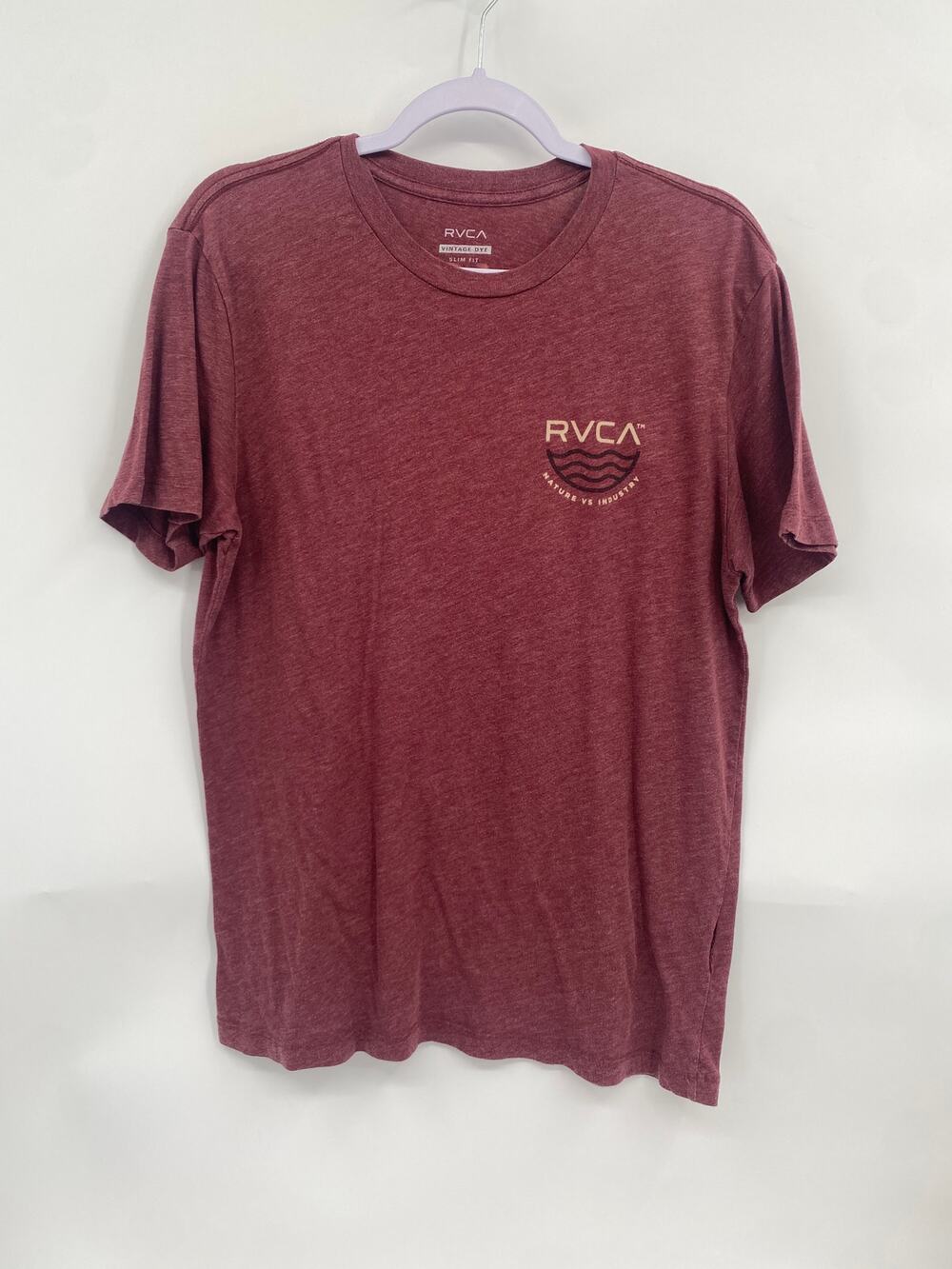 RVCA Burgundy Short Sleeve T-shirt Vintage Dye Slim Fit Medium